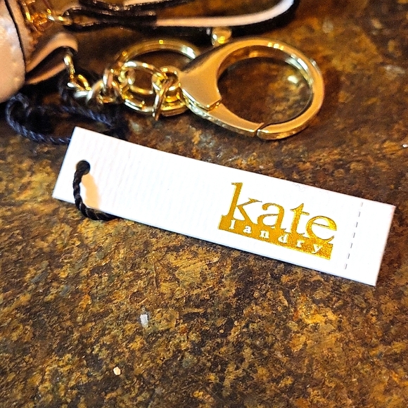 Keychain - Picture 4 of 6